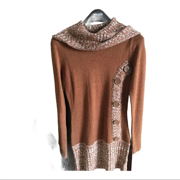 Tunic - Picture 1 of 5